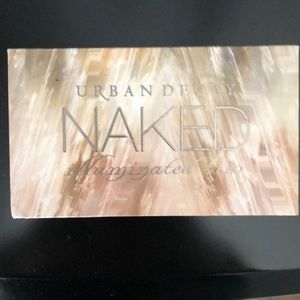 Urban Decay Illuminated Trio